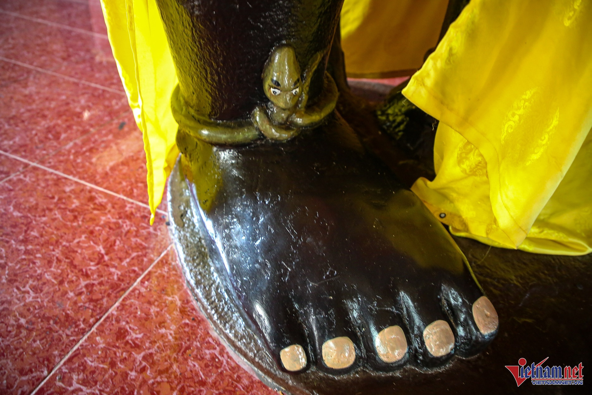 vietnam pagoda.jpg5.jpg