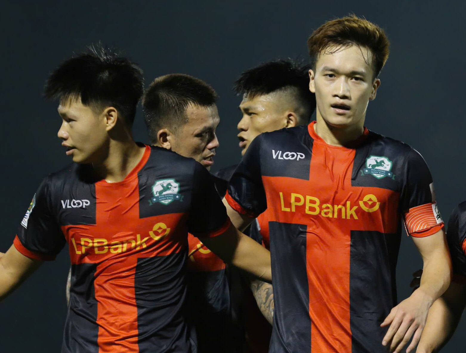 ninh binh hoang duc.jpg