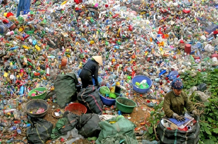 plastic waste.jpg