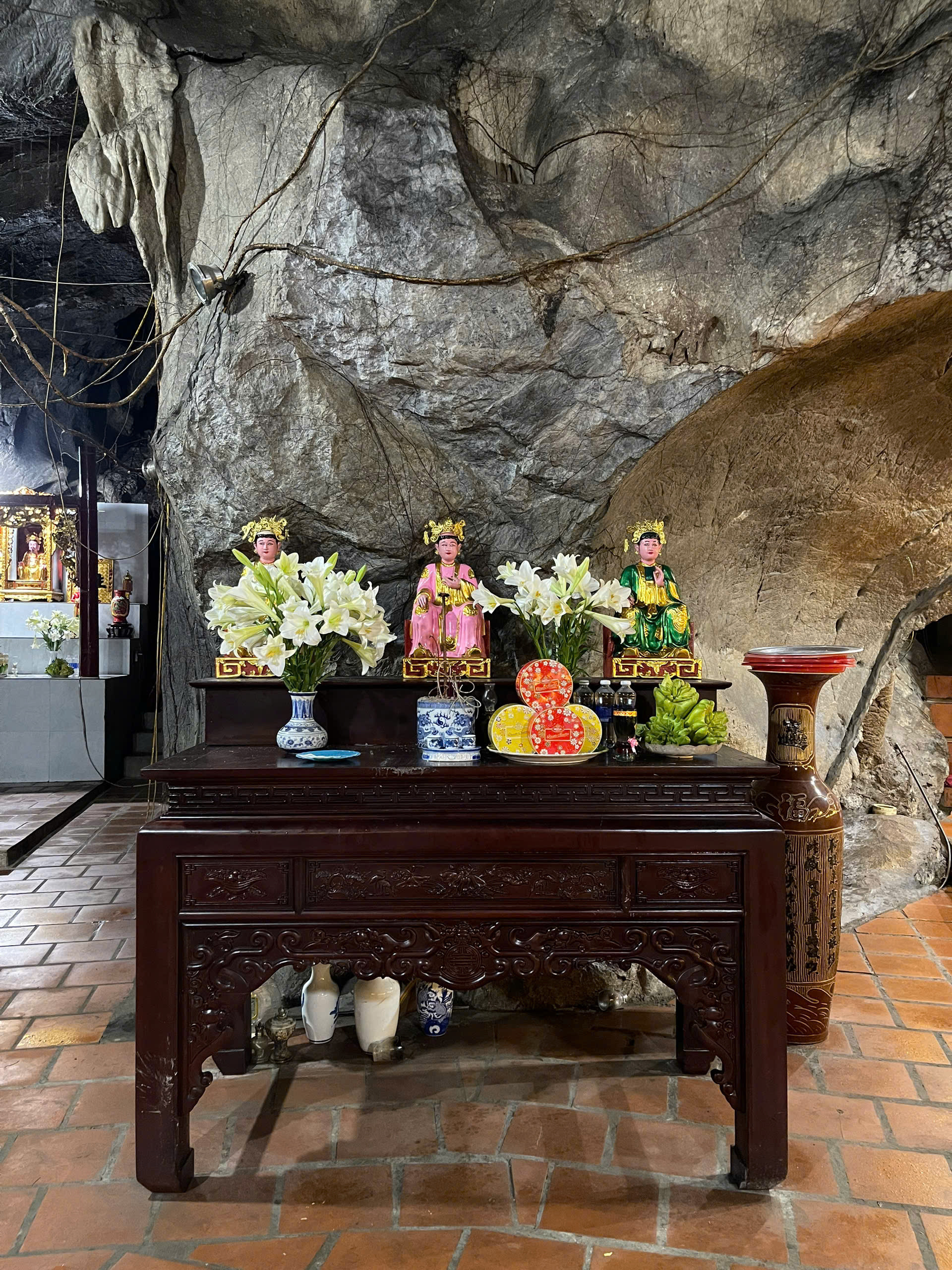 vietnam pagoda.jpg17.jpg