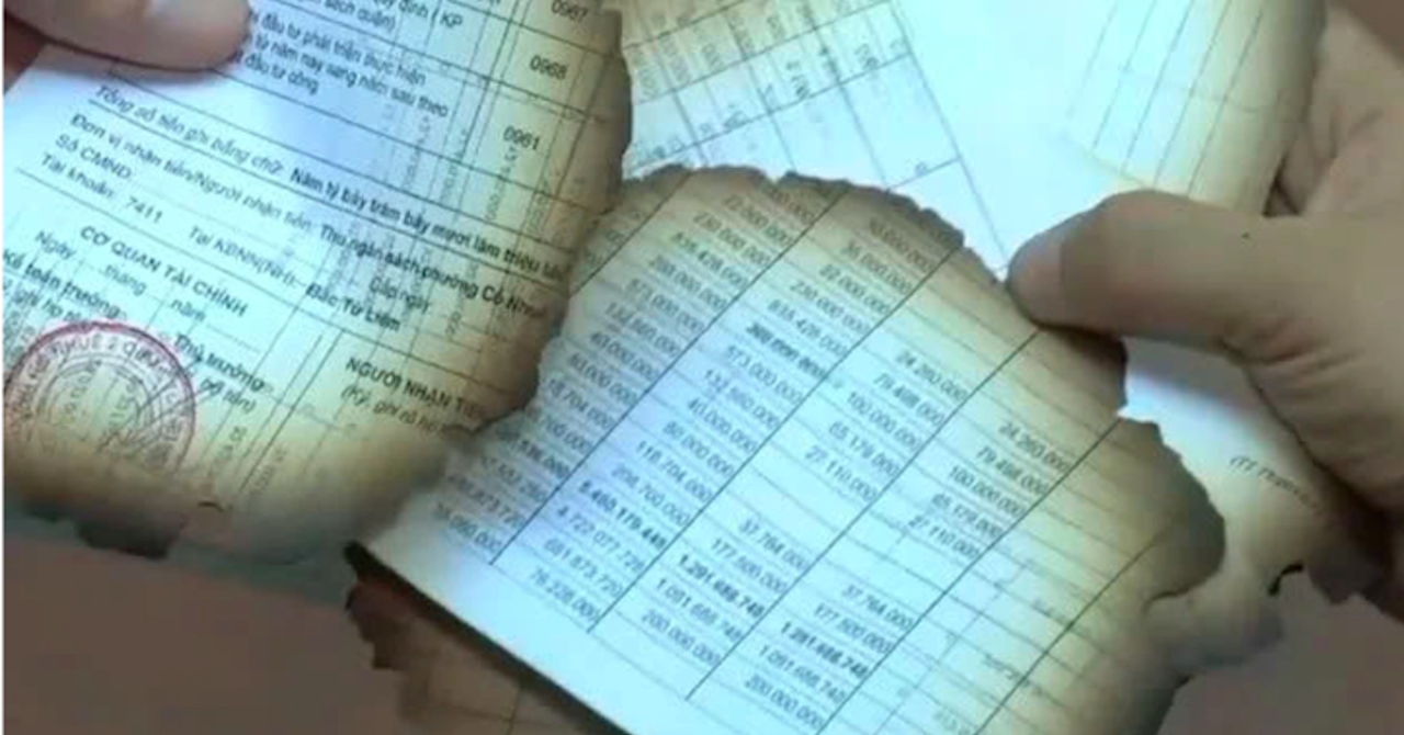 Burned documents near Hanoi ward office not classified, police confirm