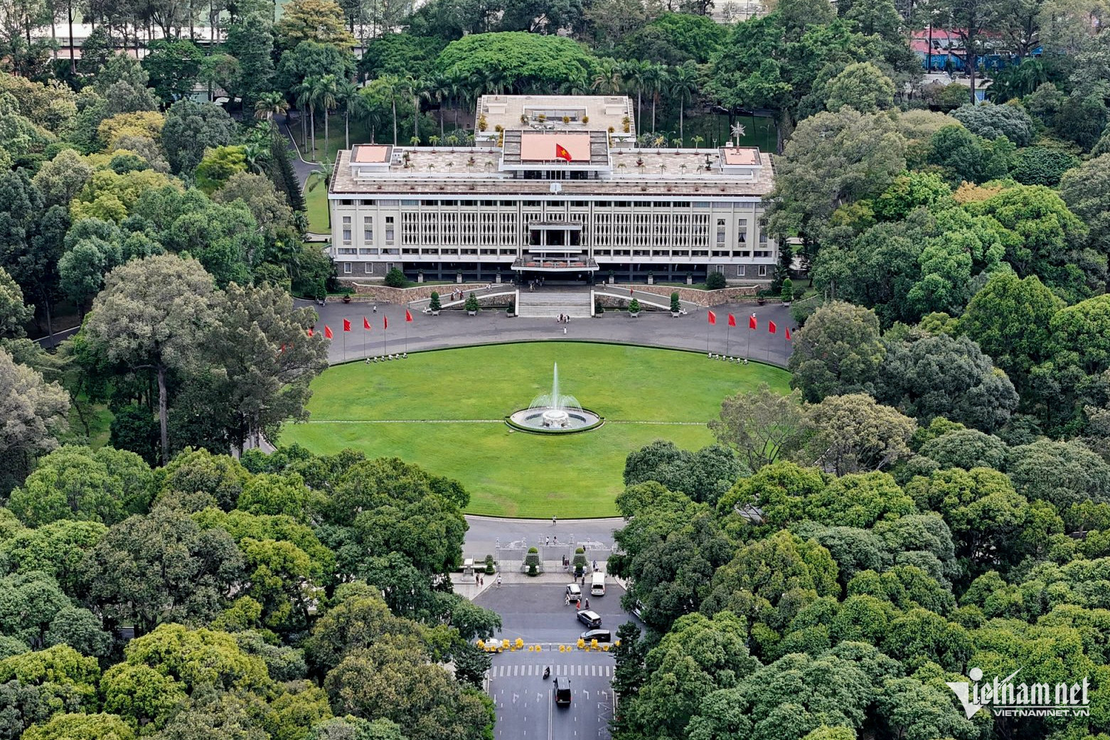 w dinh doc lap tphcm 27257.jpg