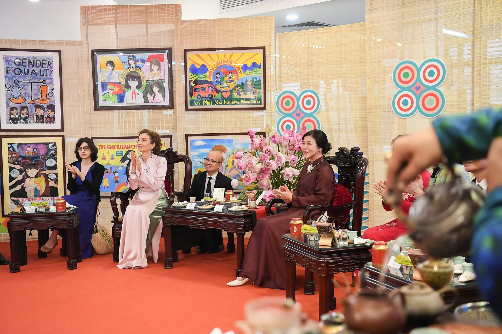 madam ly5.jpg