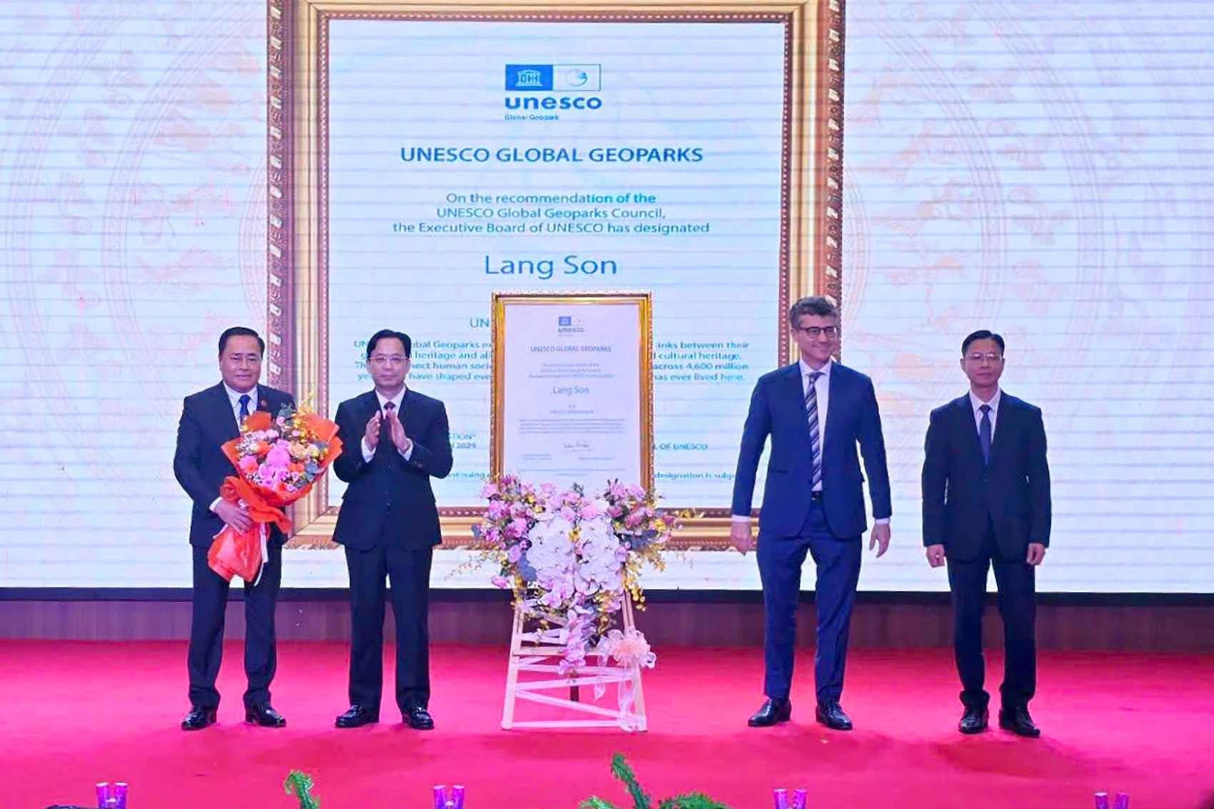 UNESCO honors Lang Son as Vietnam’s newest global geopark