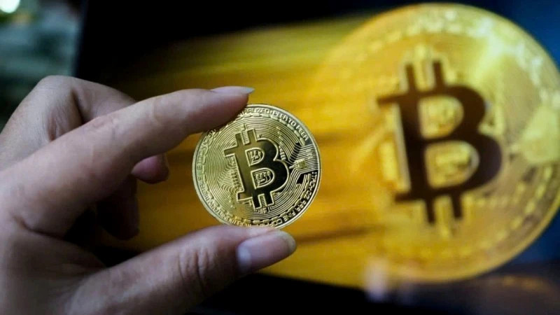 Vietnam opens legal door to digital finance revolution