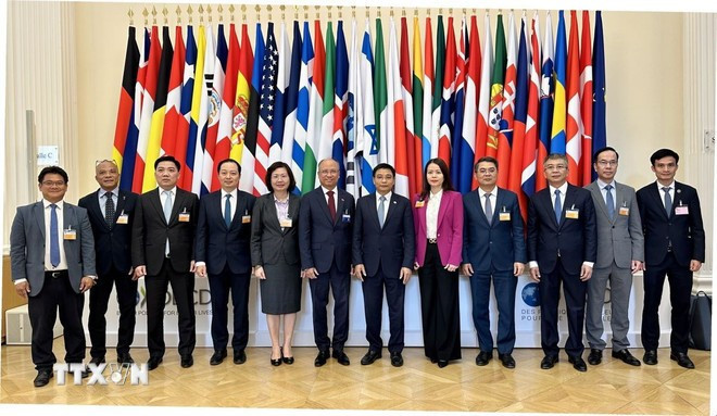 bo-truong-nguyen-van-thang-oecd-3.jpg