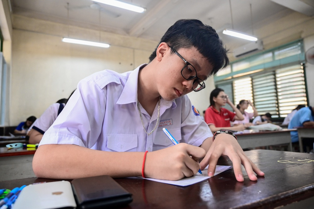 hoc 2 buoi NguyenHue.jpg