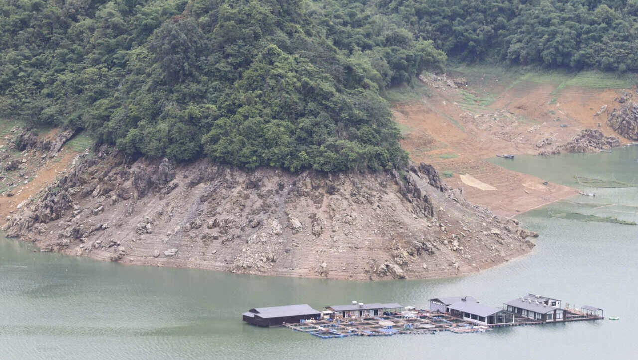 hoa binh reservoir.jpeg6.jpeg