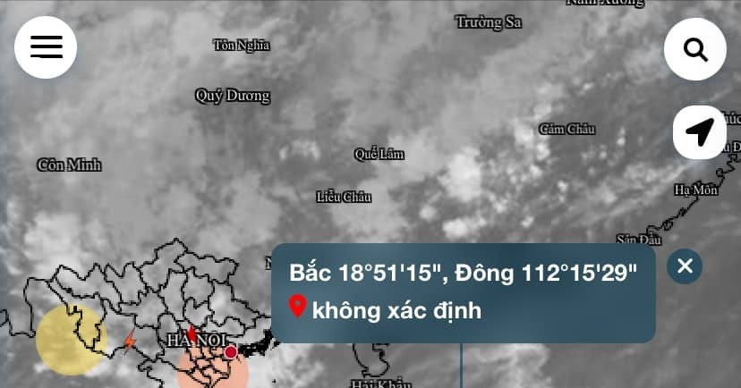 Tropical low in East Sea may form storm as northern Vietnam drenched