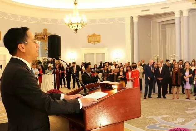 Network of Vietnamese scientists, experts in Canada makes debut