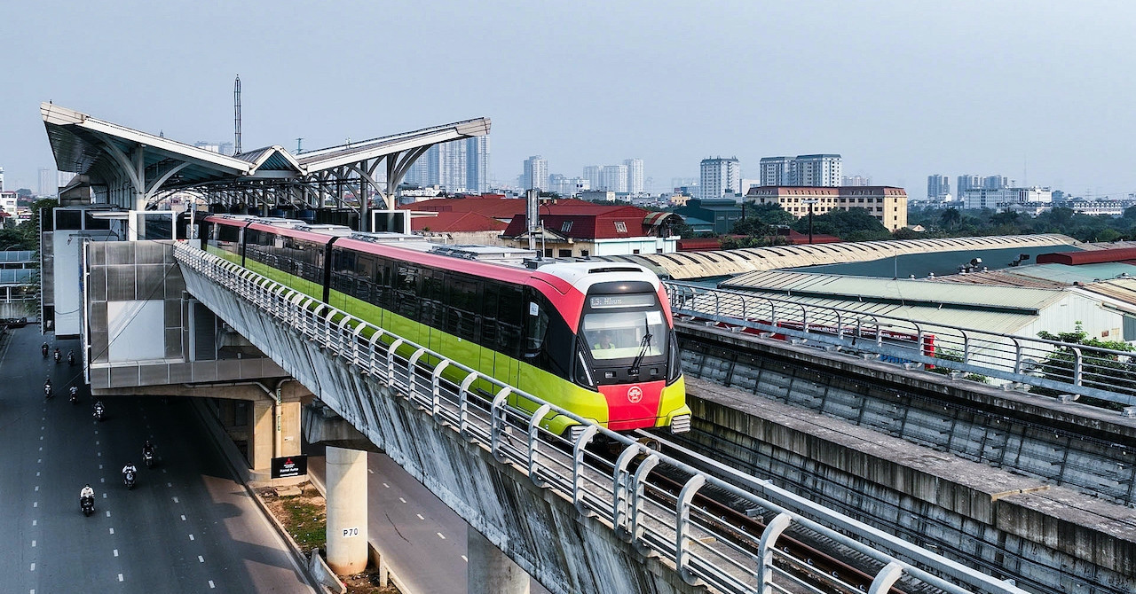 Hanoi races to launch two metro lines and build major rail industry hub