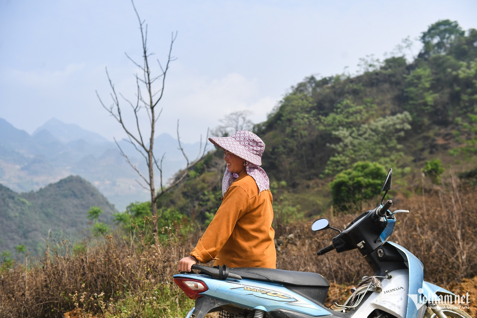 W-DTTG   1719   Lao Cai (34).jpg