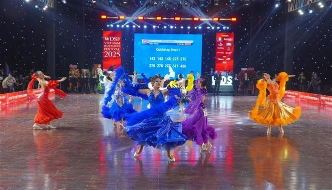 Over 3,000 athletes compete at Vietnam dancesport festival 2025