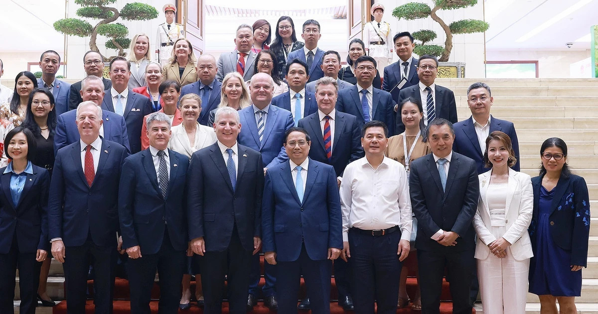 Prime Minister works with USABC to foster economic and investment ties