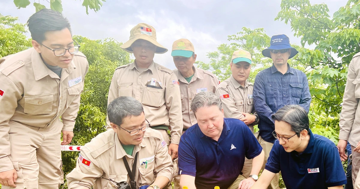 Vietnam, US see encouraging results in settling war consequences