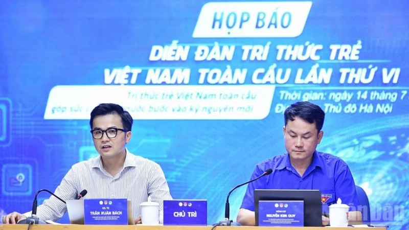 Global youth forum gathers 201 top Vietnamese intellectuals