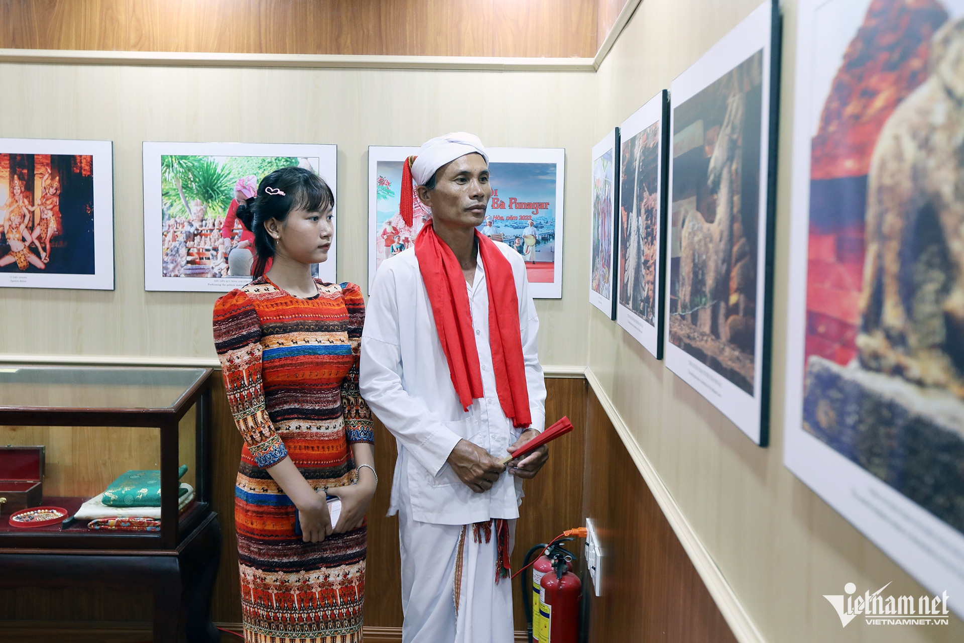 thap ba ponagar8.jpg