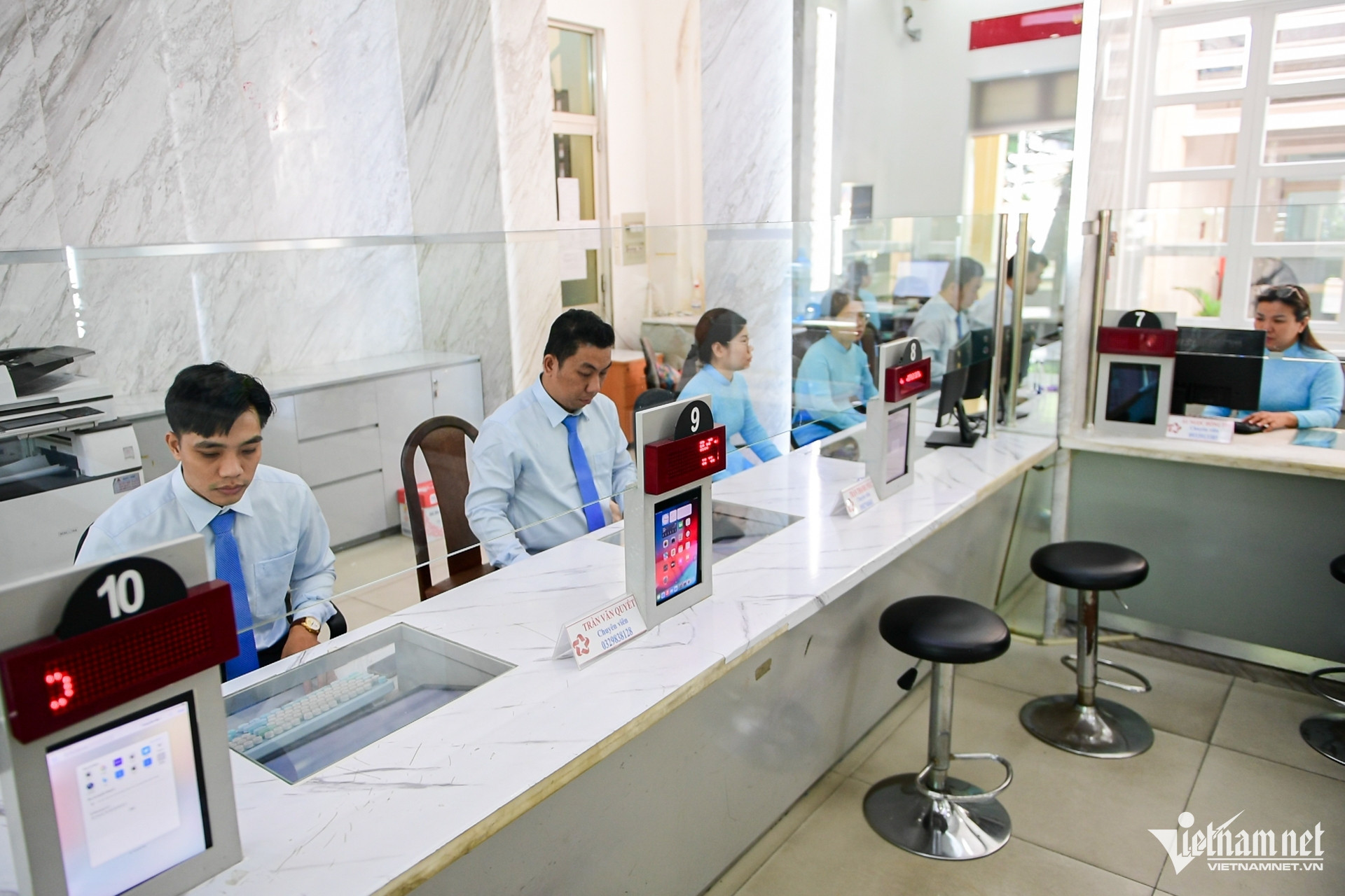 Two-tier government reform promises new momentum for businesses