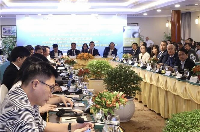 HCM City, Kazakhstan promote cooperation in developing Int’l Financial Centre