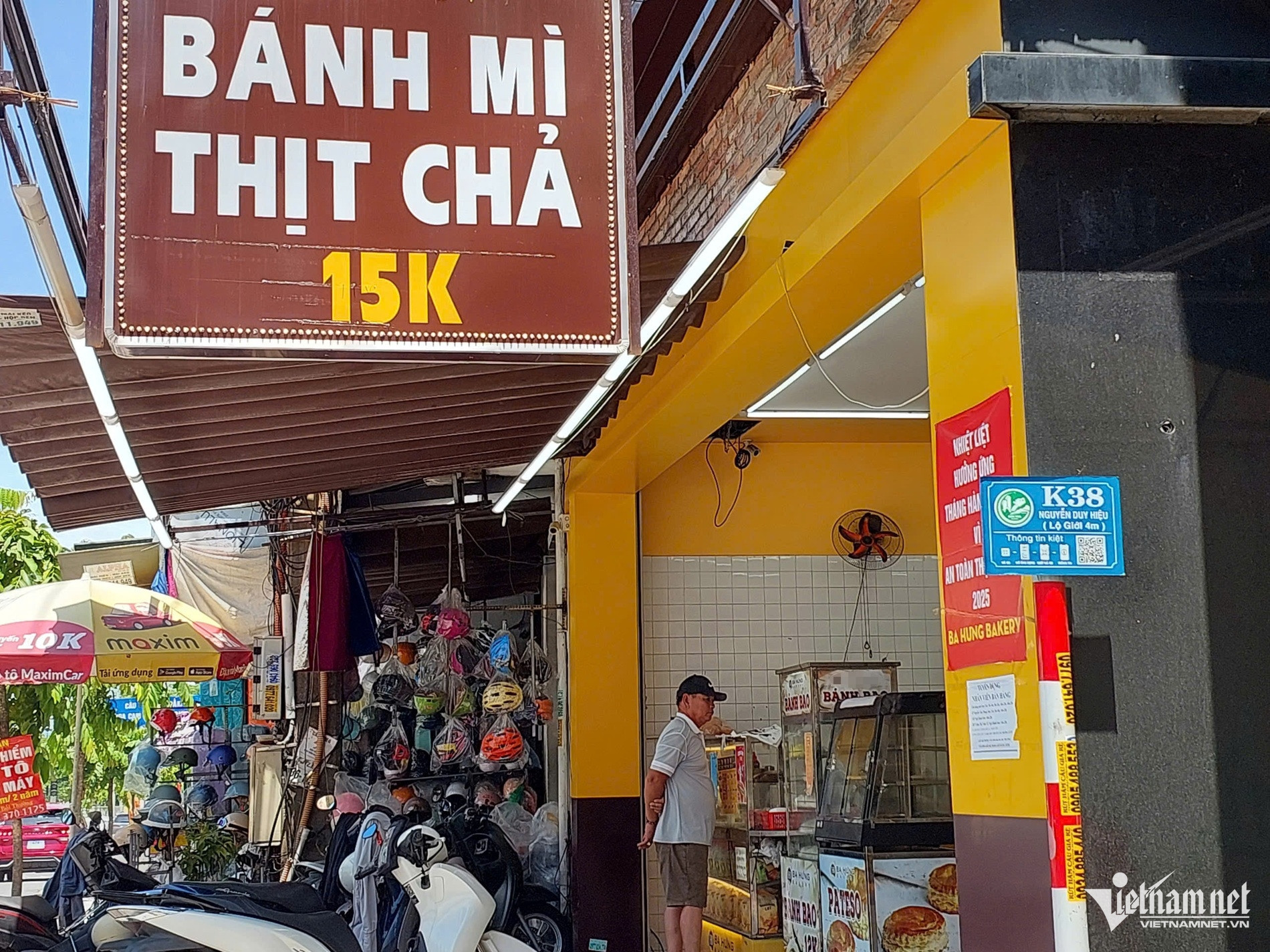 banh my scandal1.jpg