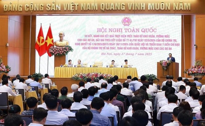 PM calls for swift, humane settlement of stalled projects