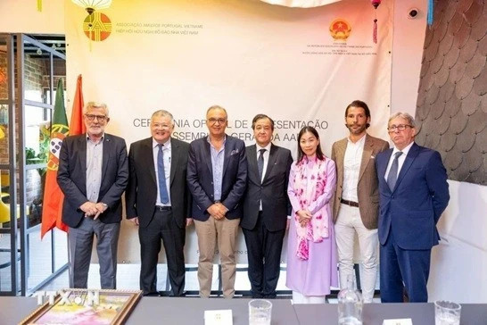 Opening embassies to beef up Vietnam-Portugal ties: Diplomat