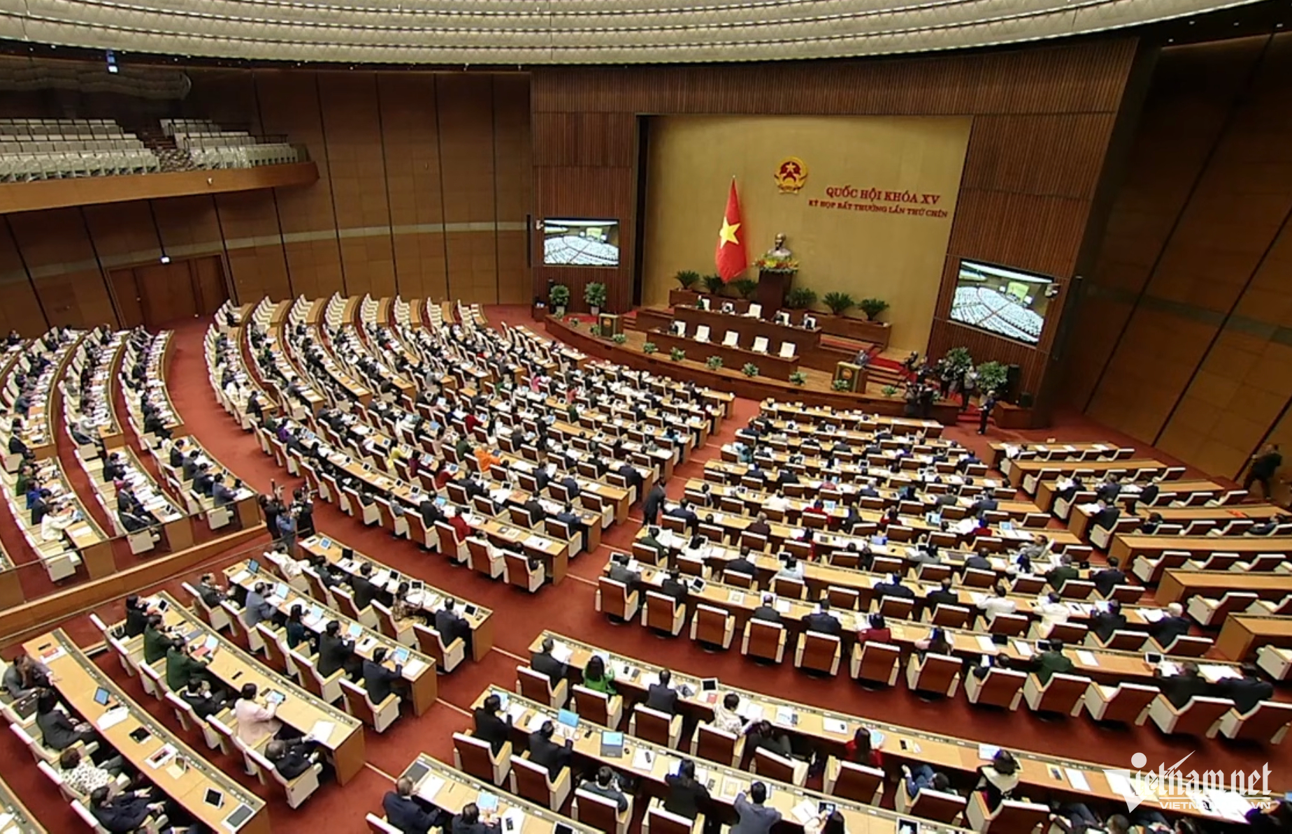 W-minhhoa.png