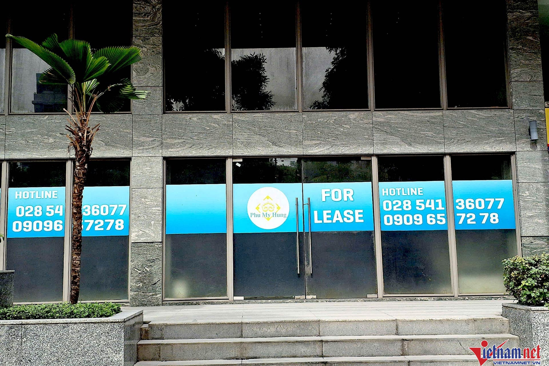 Prime retail premises sit empty in HCM City, yet rental prices remain sky-high