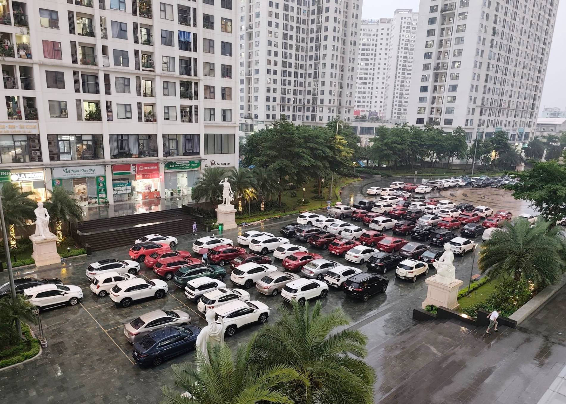 Do xe Pham Viet Hiep.jpg