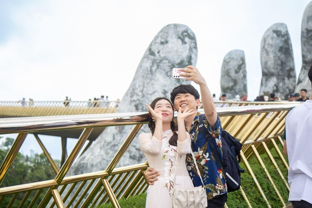 Vietnam opens tourism office in Seoul to draw more South Korean visitors