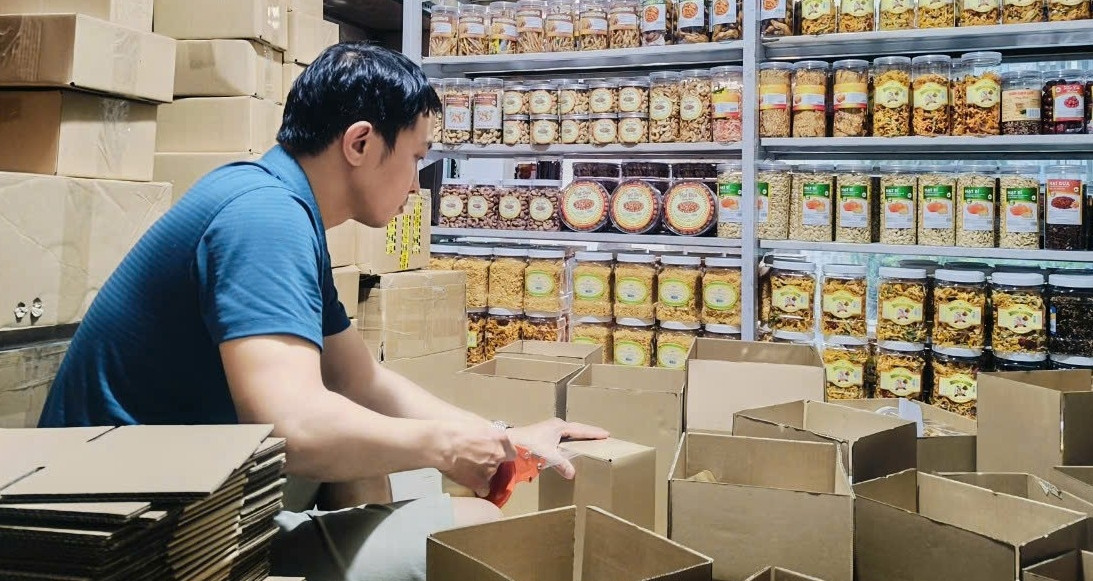 Vietnam pushes cross-border e-commerce as pillar of export strategy