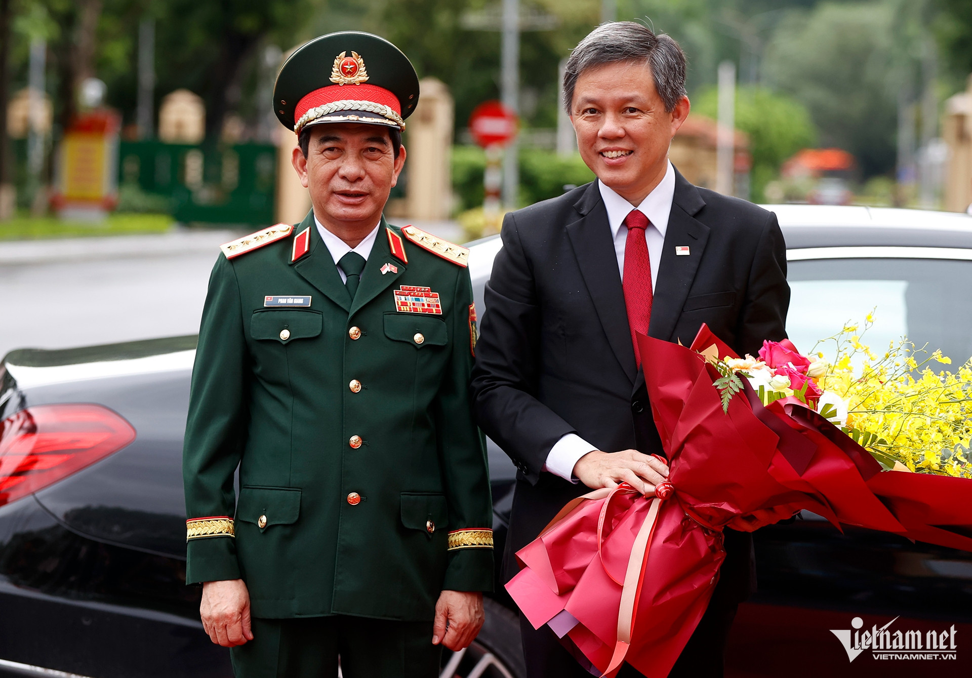 vietnam singapore.jpg