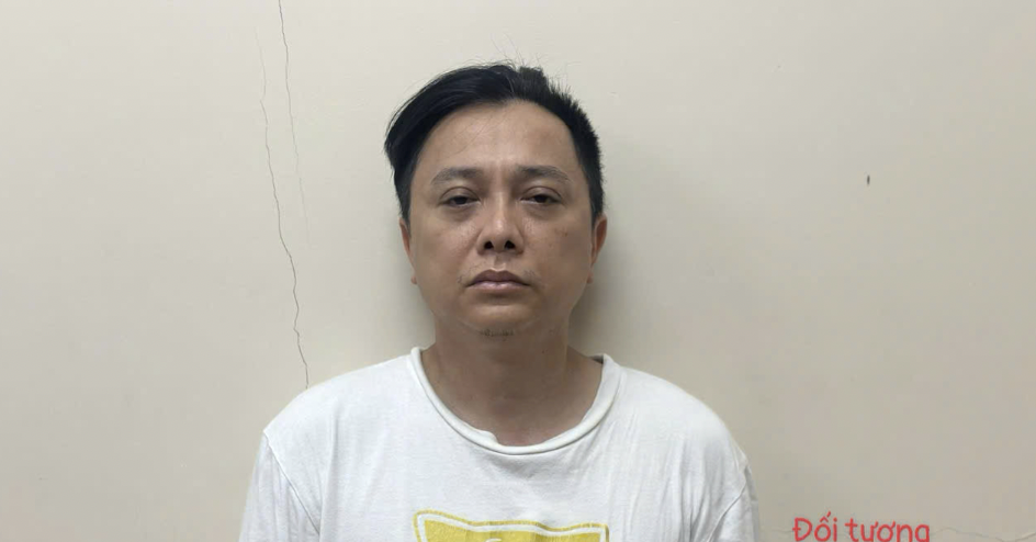Fashion designer Nguyen Cong Tri arrested in drug ring bust