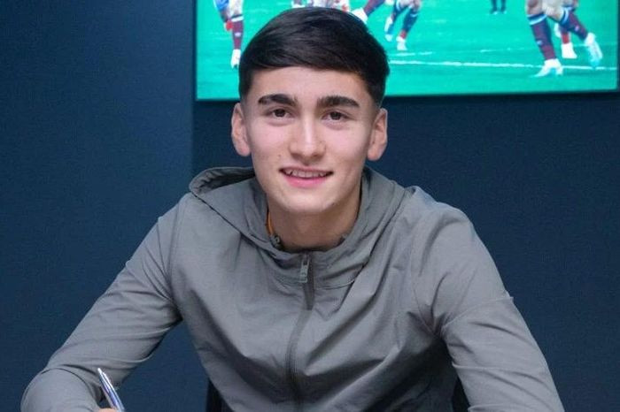 Hanoi Police FC lands Premier League youth standout Brandon Ly