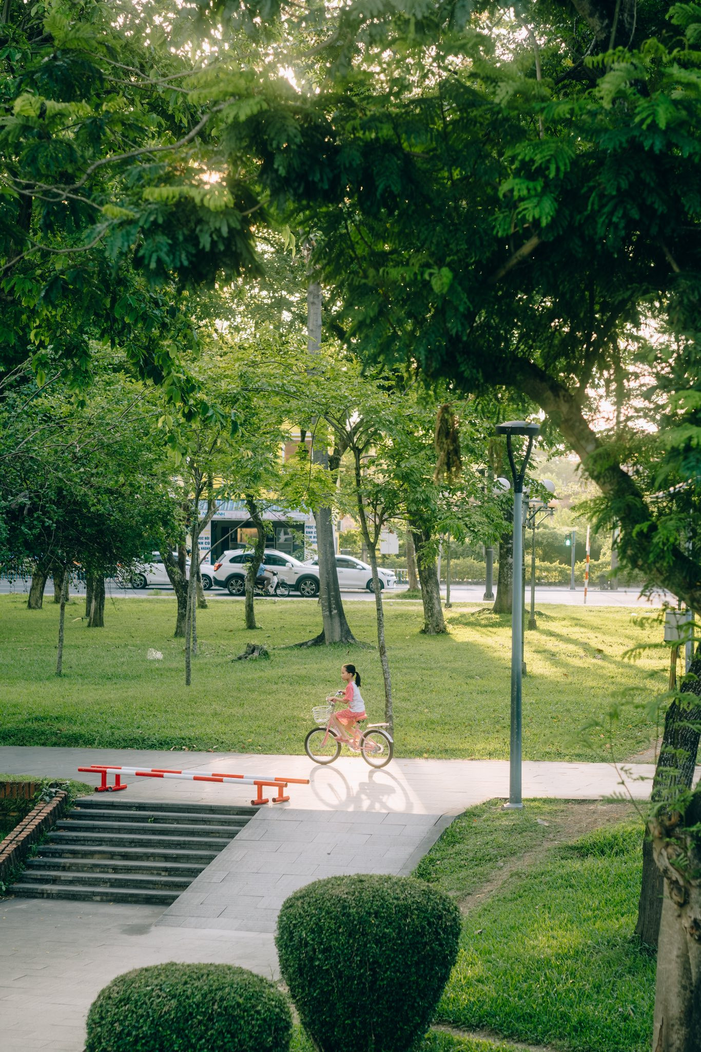 công viên bờ sông Huế8.jpg