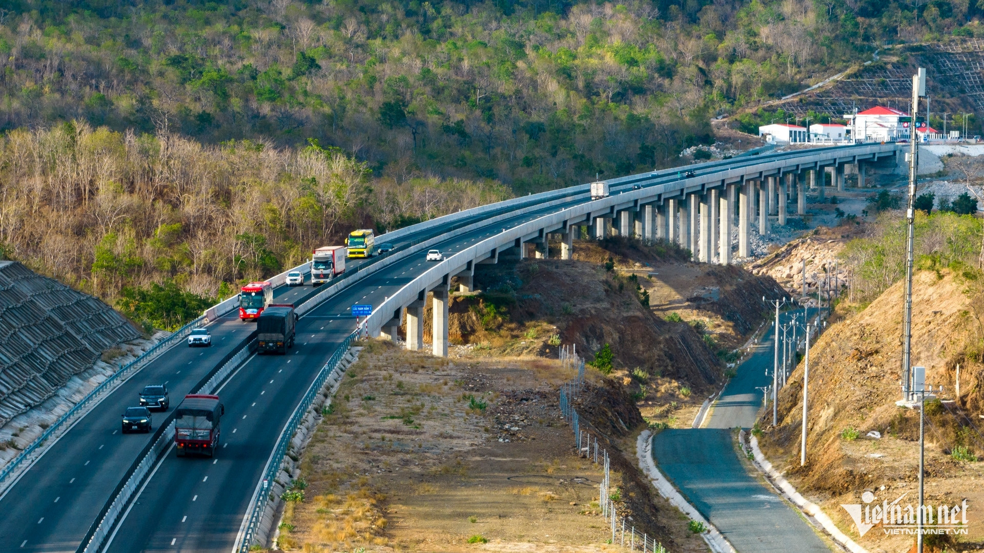 GDP growth 2 HoangHa.jpg