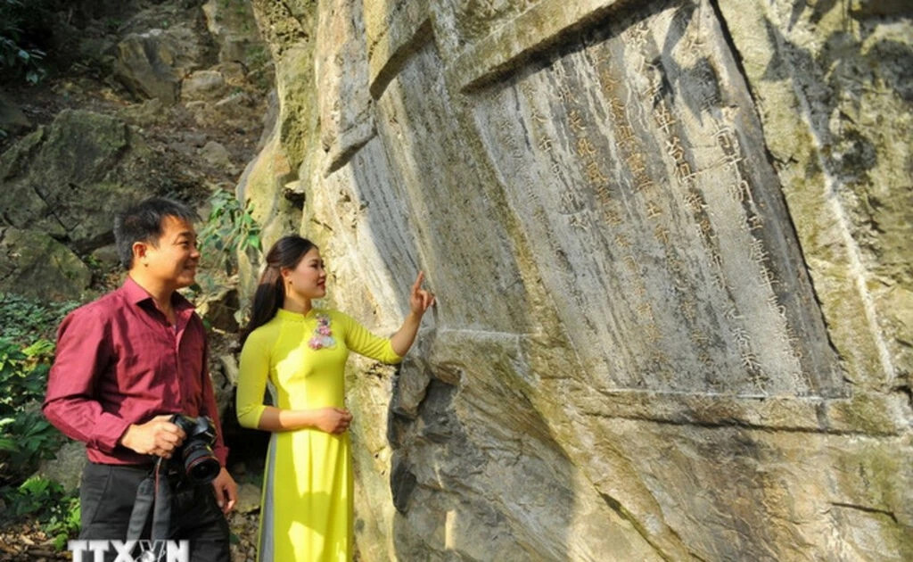 Ninh Binh seeks global recognition for cliff-based Han-Nom inscriptions