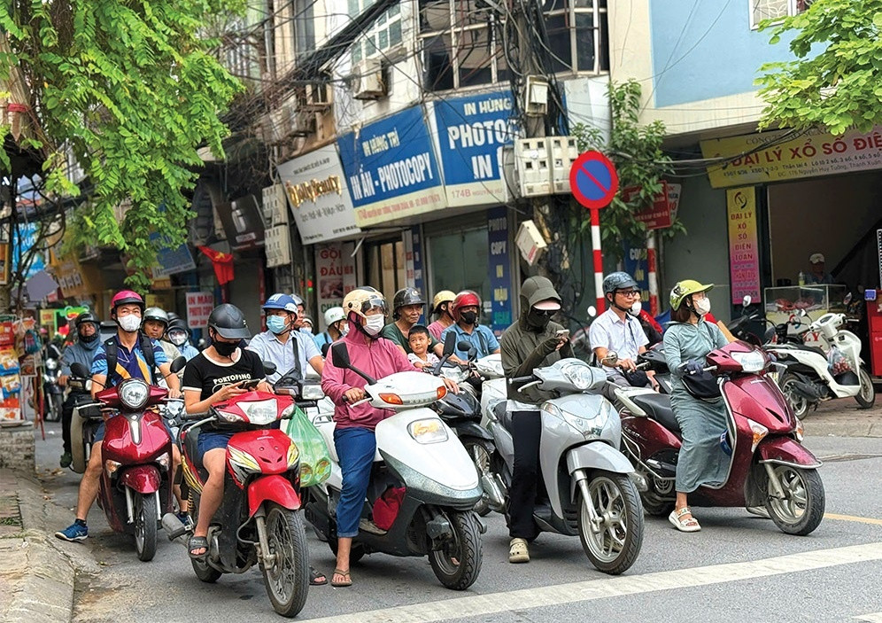 Capital’s e-motorbike market to surge amid looming ban