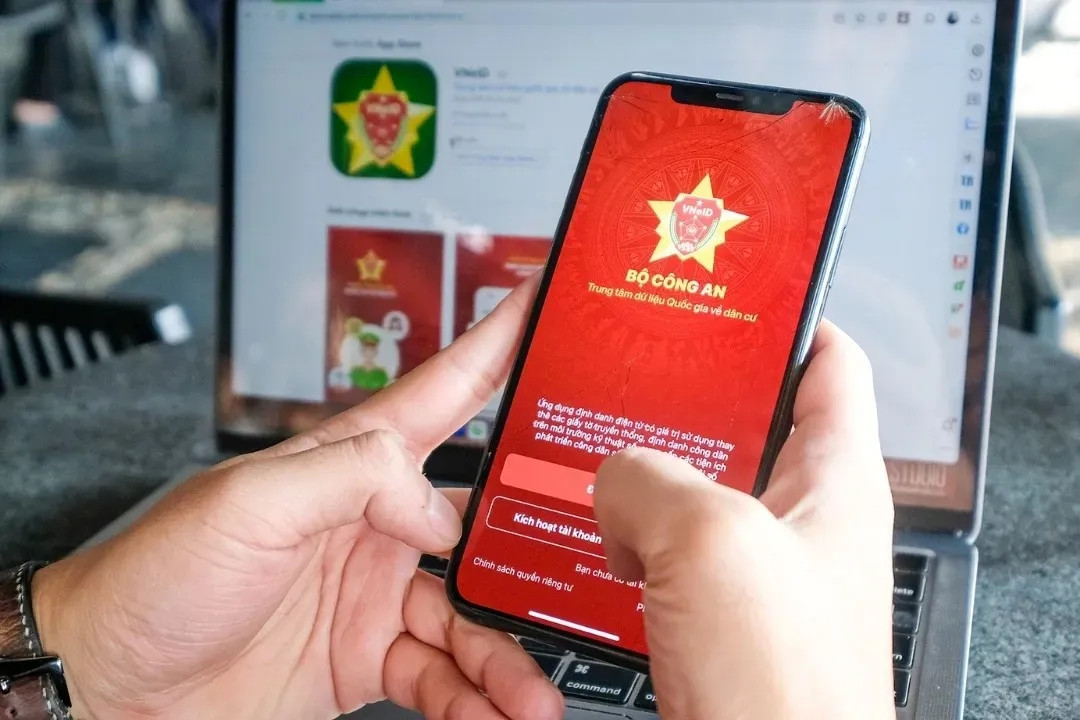 Vietnam removes 30,000 fake social media accounts in H1
