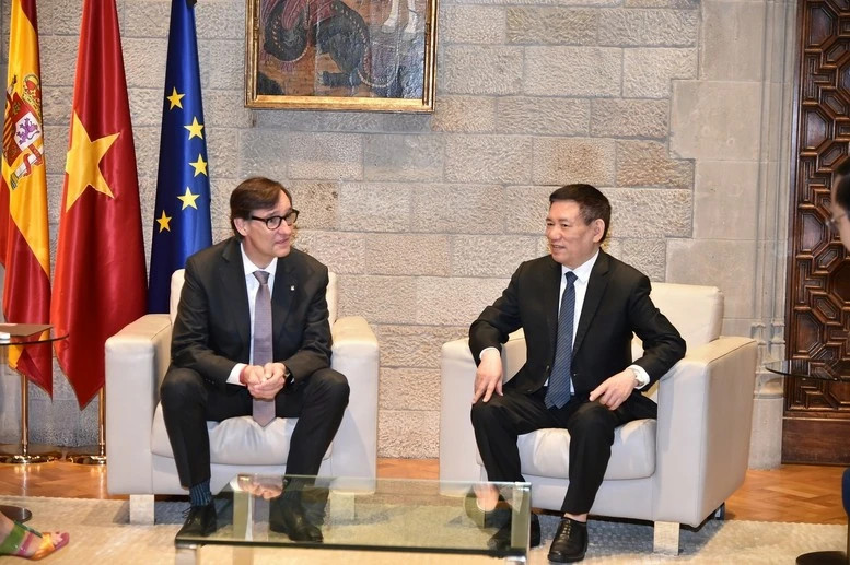 Vietnam, Spain forge financial – trade cooperation