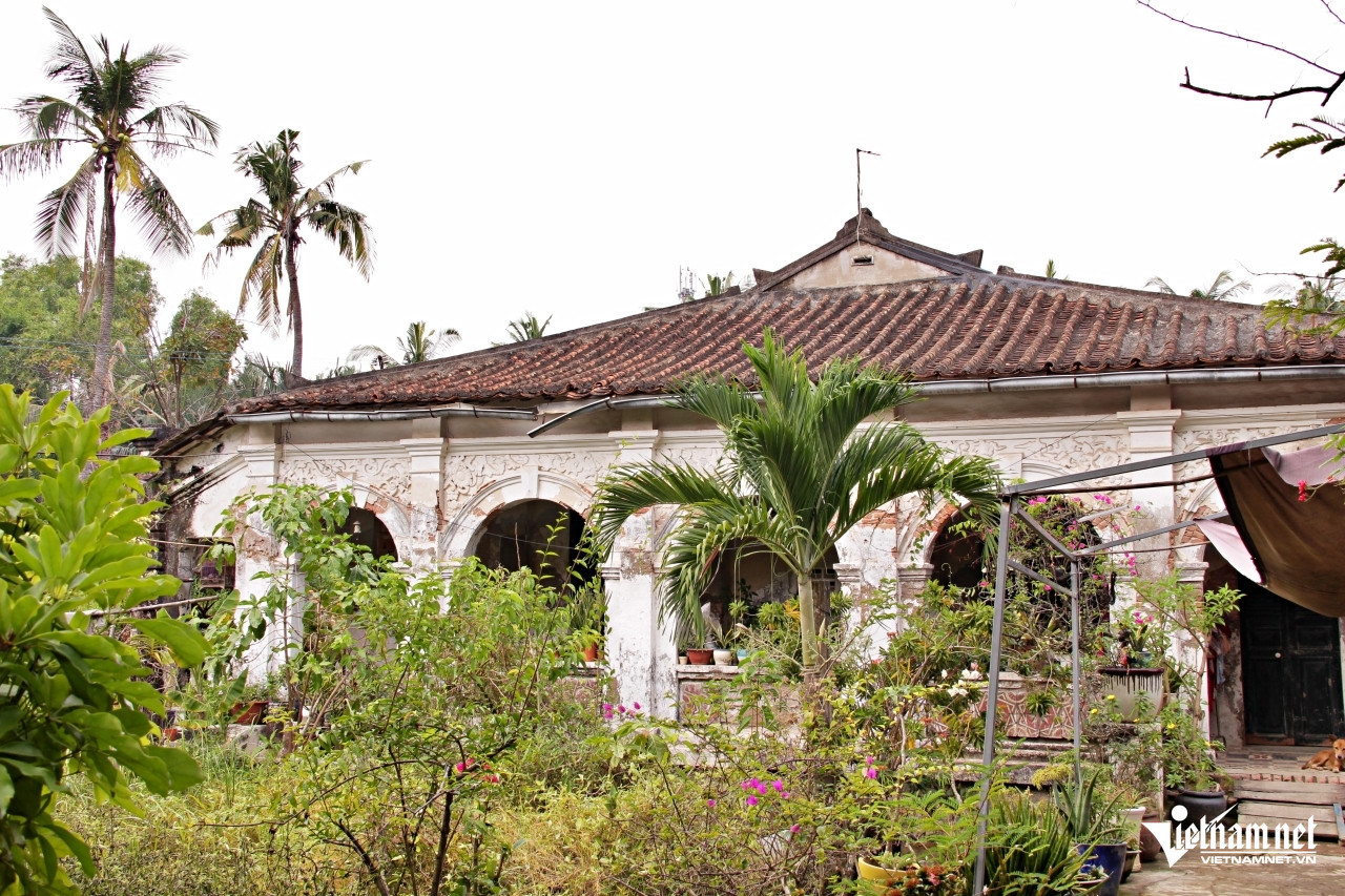 ancient house vn1.jpg