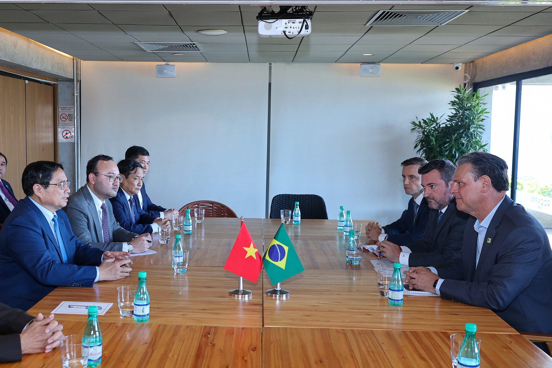 img7011 17517554916541846392132.jpg