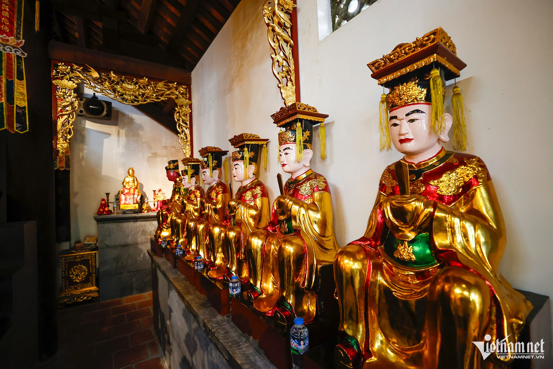 vietnam pagoda4.jpg