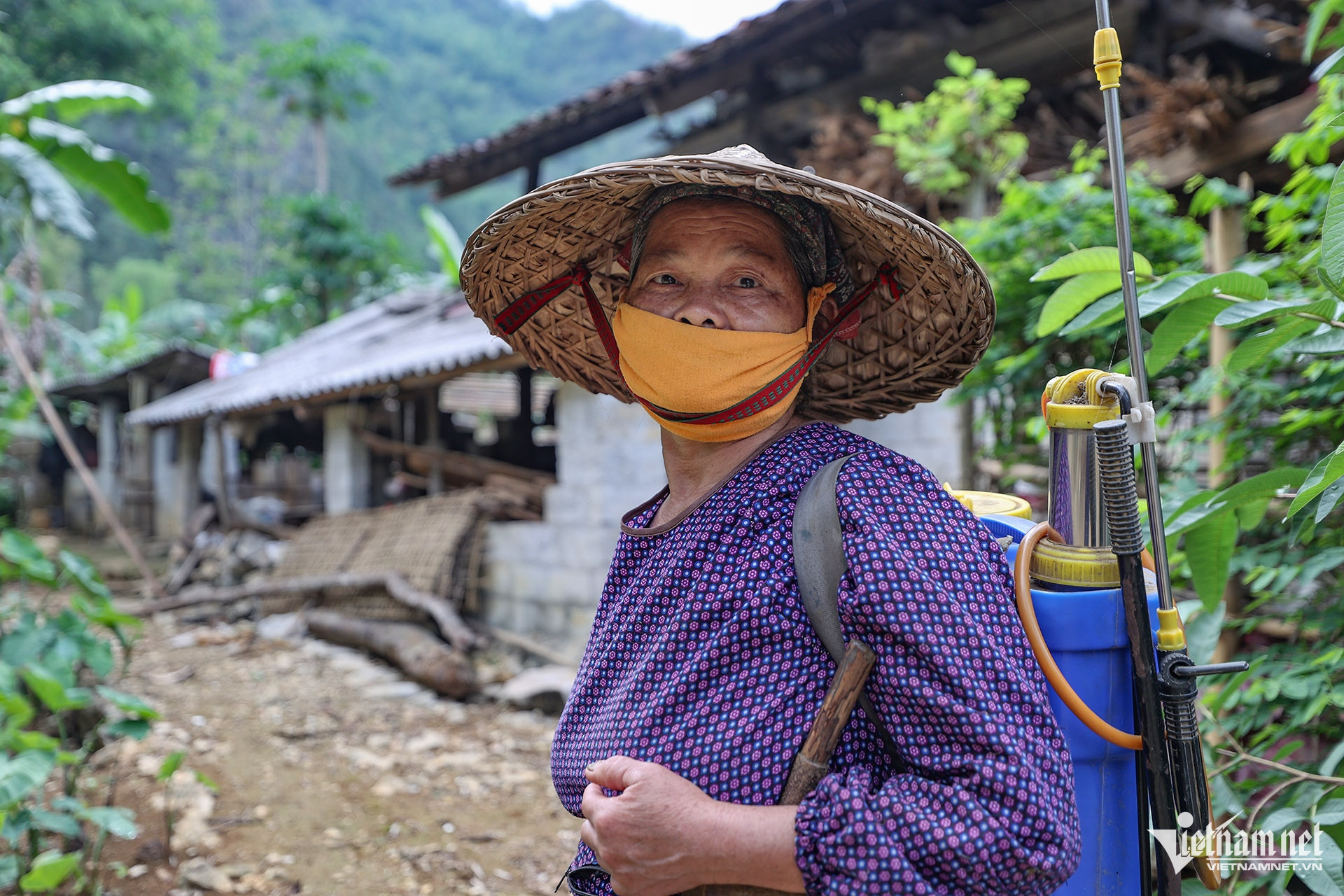 W-Nón lá chúp xà 12.jpg