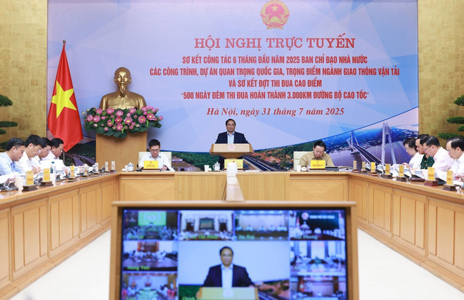 vna-potal-thu-tuong-chu-tri-hoi-nghi-so-ket-cac-du-an-cong-trinh-quan-trong-quoc-gia-8182001.jpg