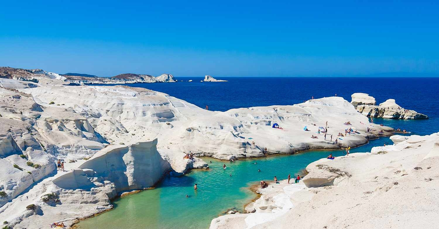 Two Vietnamese tourists die after accident at sea in Greece