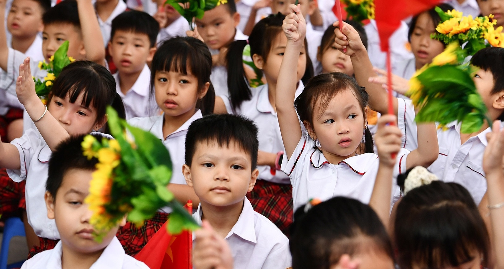 Hanoi to give daily lunch subsidies for all primary students from 2025