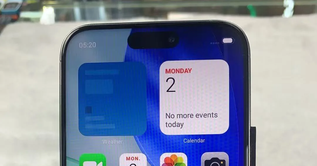 Android-based fake iPhone 17 Pro Max fools fans with iOS-like interface
