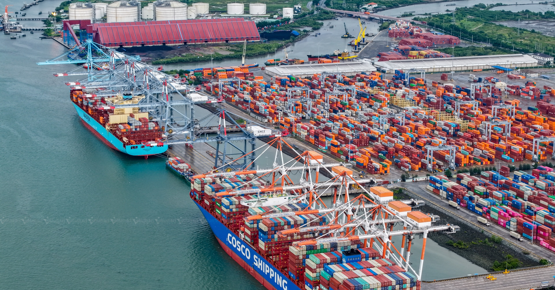 PM directs ministries to fast-track projects for 2025 growth boost