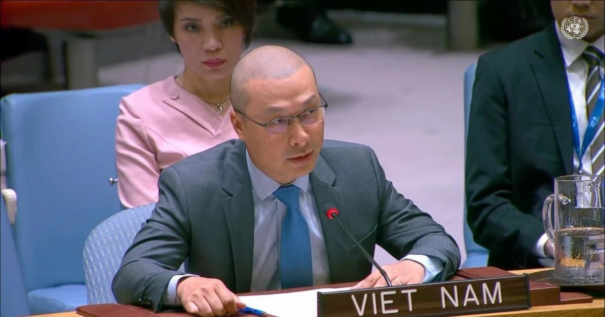 Vietnam calls for respect for international law to ensure maritime security